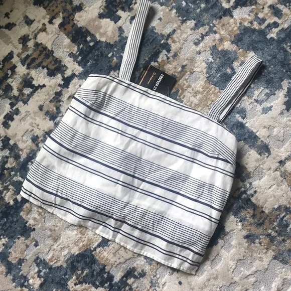 Forever 21 Linen Striped Crop Top, NWT - Picture 2 of 4